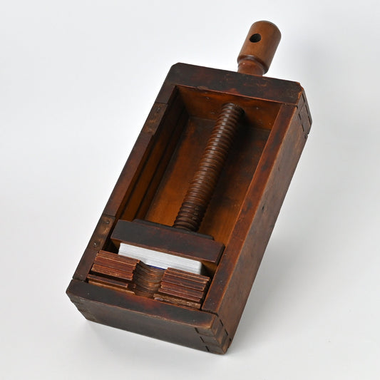 Spielkartenpresse aus Holz – Jugendstil-Design, deutsches Kaiserreich – 1910er Jahre