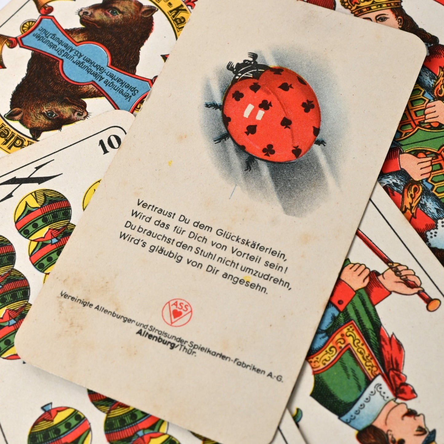 Skat Deck – Altenburger Playing Cards, Skat No. 30, Schwerter Pattern, Saxon Double Figure, German-suited Deck, One of a Kind – 1940s