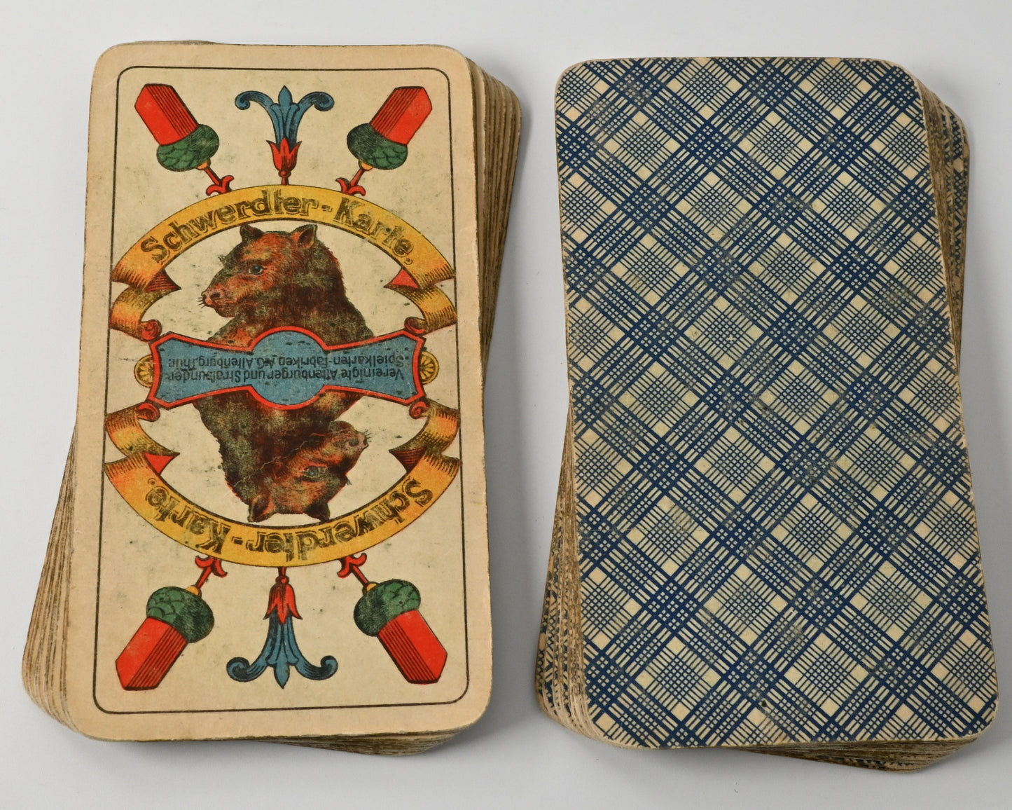 Skat Deck – Altenburg Playing Cards No. 128, Schwerdter Pattern, German Suited, Single Piece – 1940s