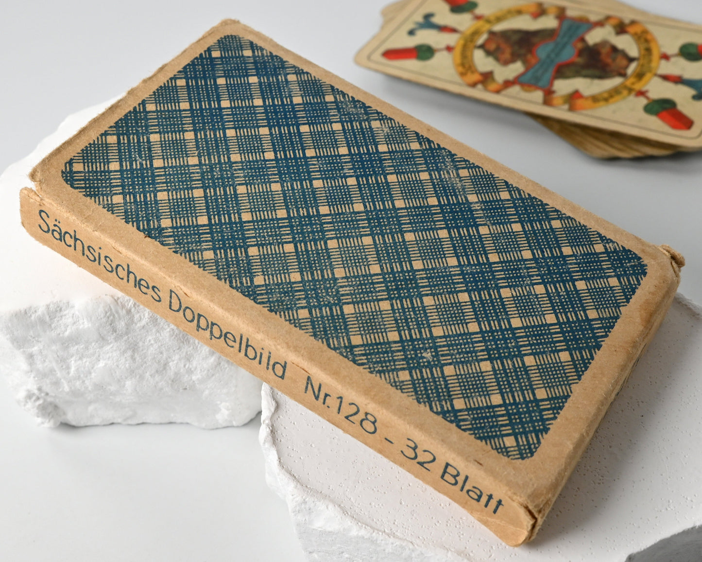 Skat Deck – Altenburg Playing Cards No. 128, Schwerdter Pattern, German Suited, Single Piece – 1940s