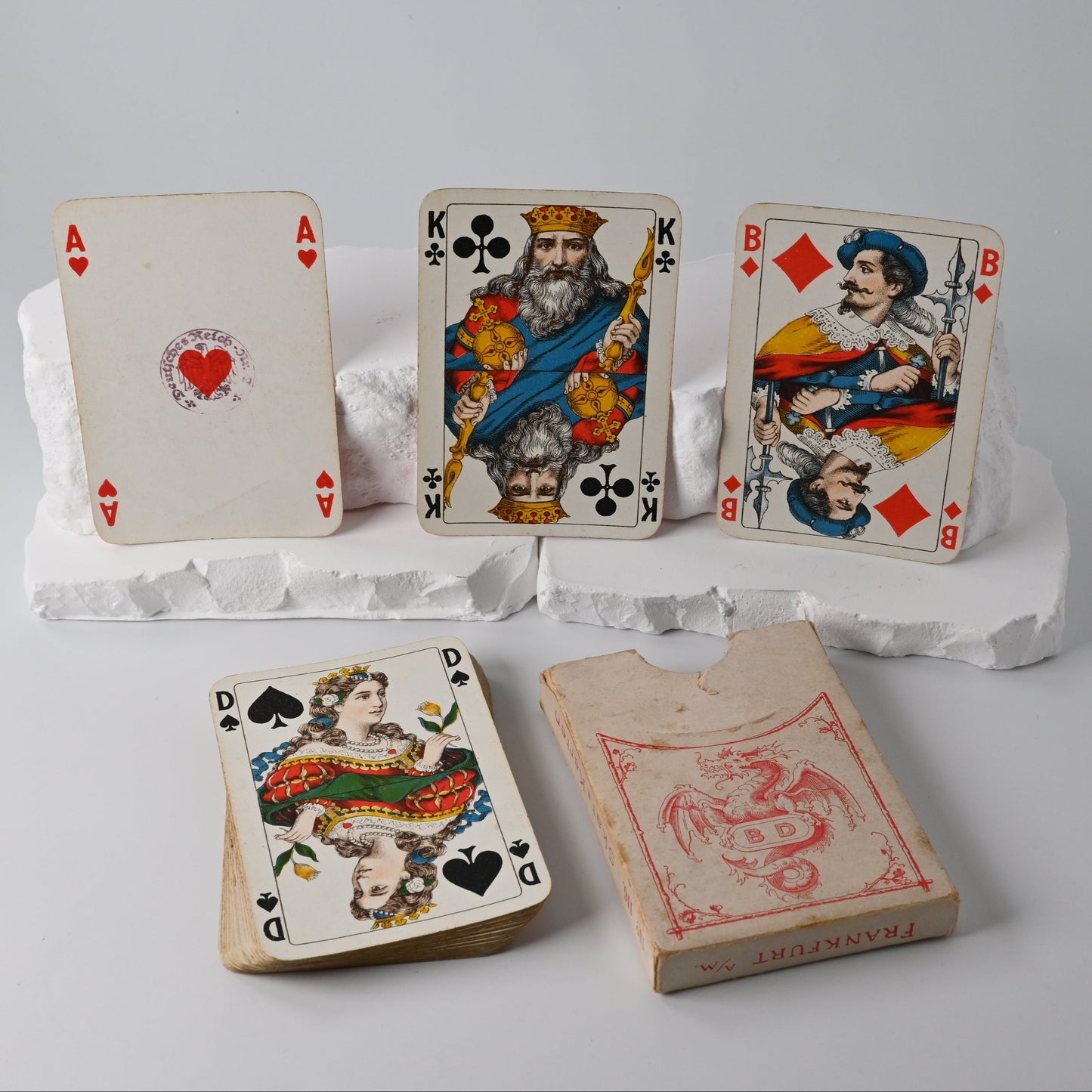 Skatspiel, B Dondorf Frankfurt, Skat Karten Nr 116, französisches Bild mit Goldecken, Einzelstück, 1930er Jahre