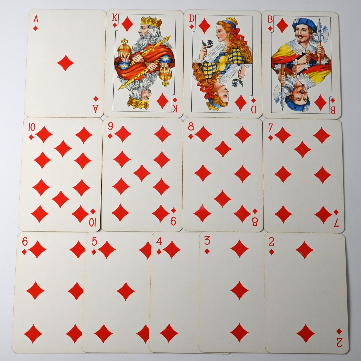 Playing Card Set – Ferd. Piatnik “Sehr feine Karten” No. 232, Rummy, Bridge, Poker, Whist, Carved Wooden Box, Vintage Austrian Playing Cards – 1950s