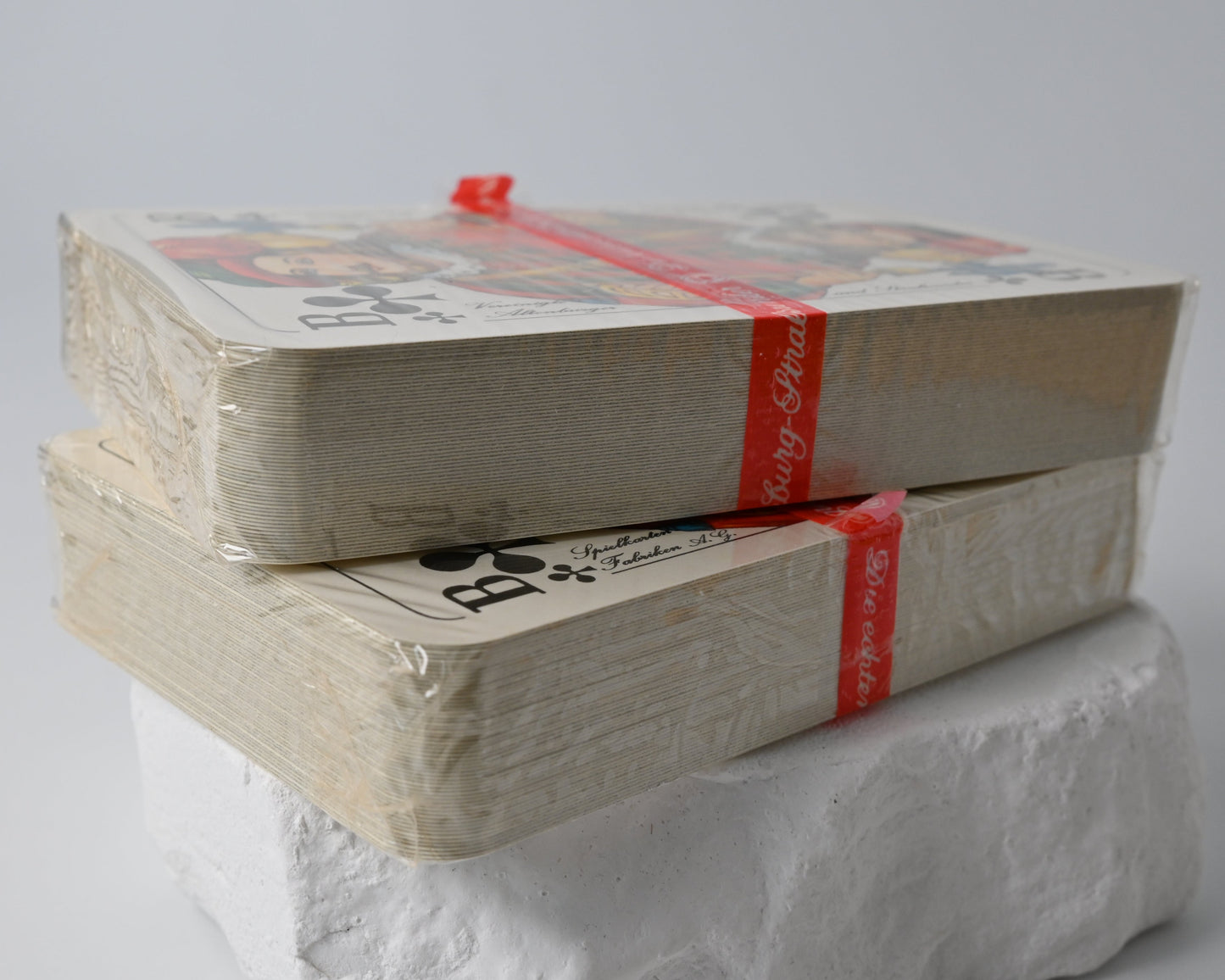 Kartenspiel in Holzbox, 2 Kartendecks, Altenburger Spielkarten, Rommé, Bridge, Poker, Canasta, Einzelstück, 1960er Jahre