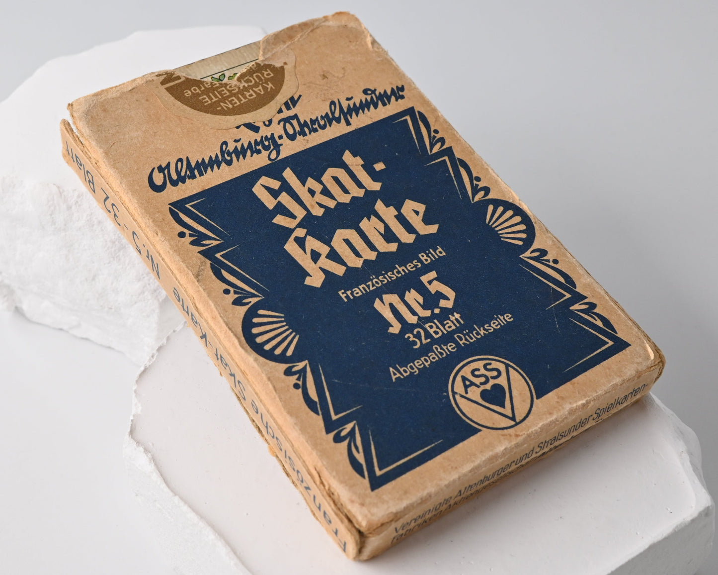 Vintage Skat Deck with Field Post Stamp – F. X. Schmid Munich, French Suit, German Reich, Collector’s Piece – 1930s