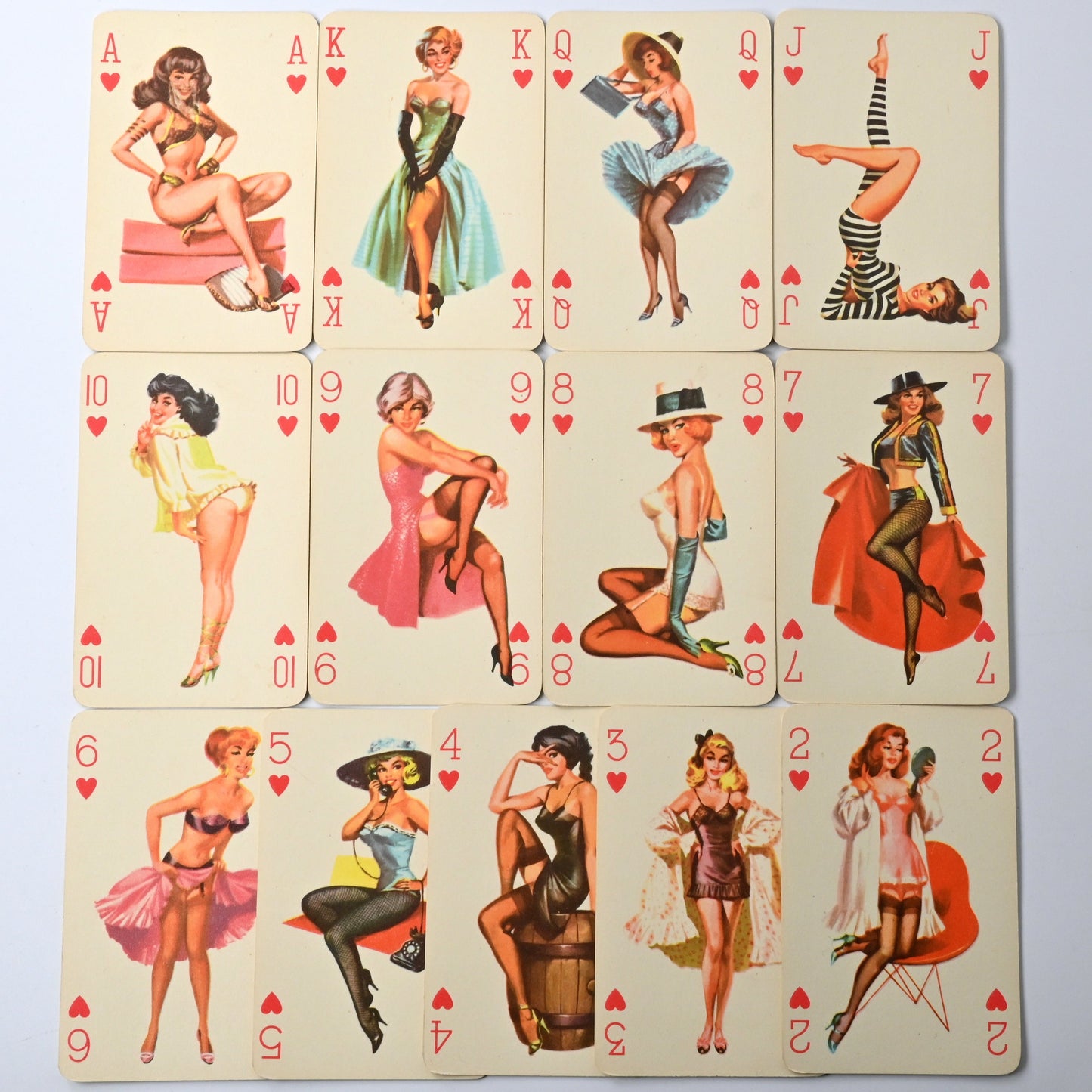 Pin Up Kartenspiel, Piatnik Budapest, Baby Dolls Sweetheart Motiv, Rommé, Bridge, Poker, Canasta, Sammlerstück, 1970er Jahre