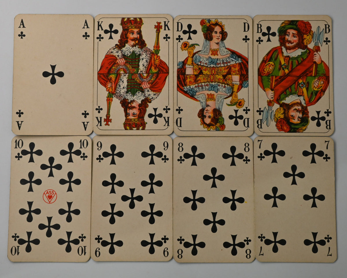 Skat Game – Altenburger Playing Cards, Skat-Karte Nr. 7, French-Suited Design, Checked Back – c. 1940 – One of a Kind