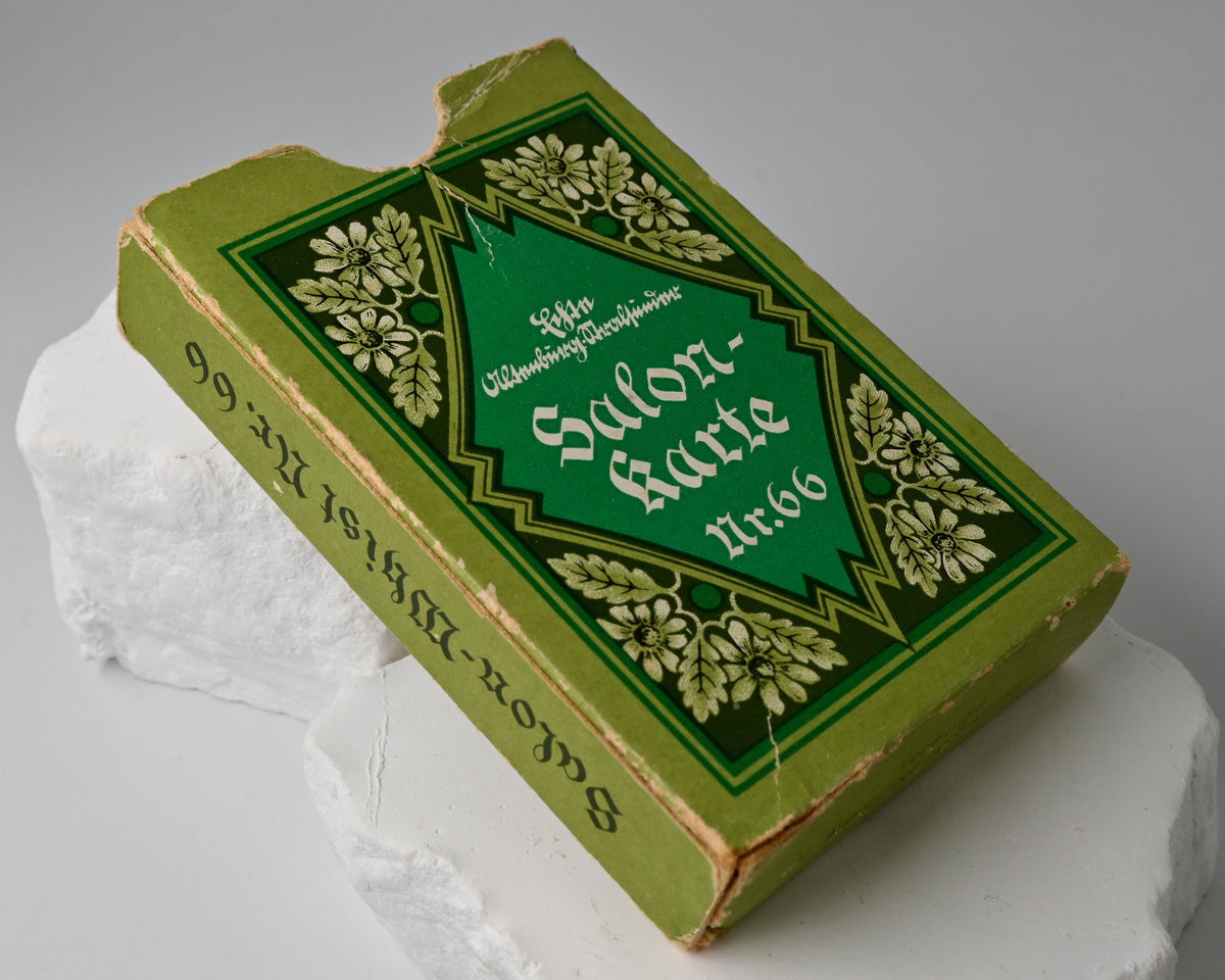 Salon Whist No. 66 – Vereinigte Altenburger und Stralsunder Spielkarten-Fabriken A.G. – 1930s – One of a kind